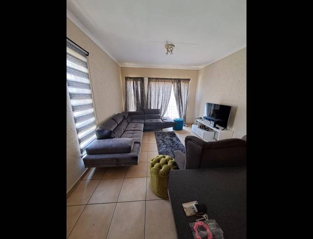2 BEDROOM APARTMENT FOR SALE IN ORMONDE
